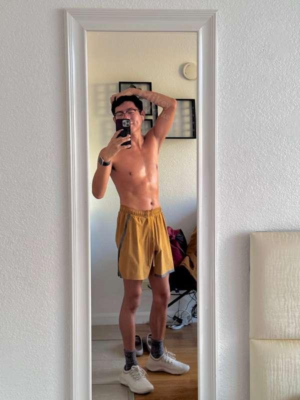 Morning runs are my favorite! 🌄https://onlyfans.com/mikeyplu..