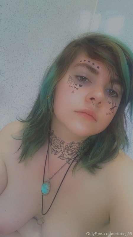 Fund my tattoo money 💉🖤