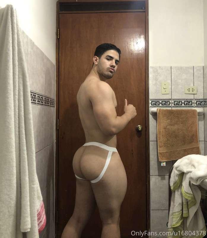 Do you like my ass?? 🍑🍑🍑💦💦