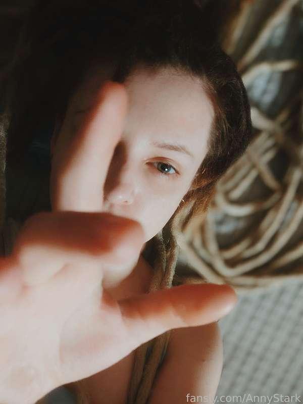 annystark image #1