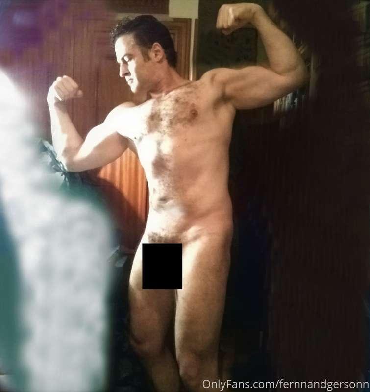 Pose naked muscles biceps. Sample post. Uncensored, 3 dollar..