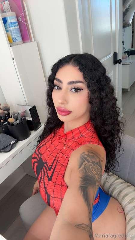 🤍😘🕷️