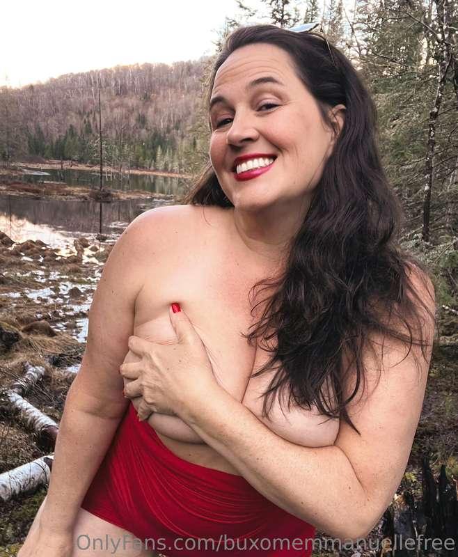 Watch me naked on my VIP page 20% off to sub today - 50 unlo..