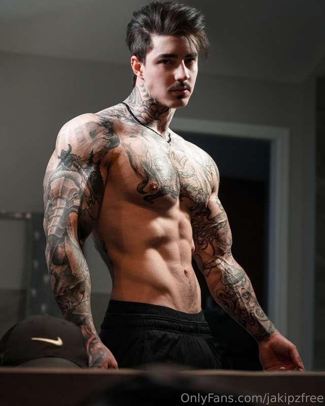 If you were my gym buddy id work you out real good 😈Check ou..