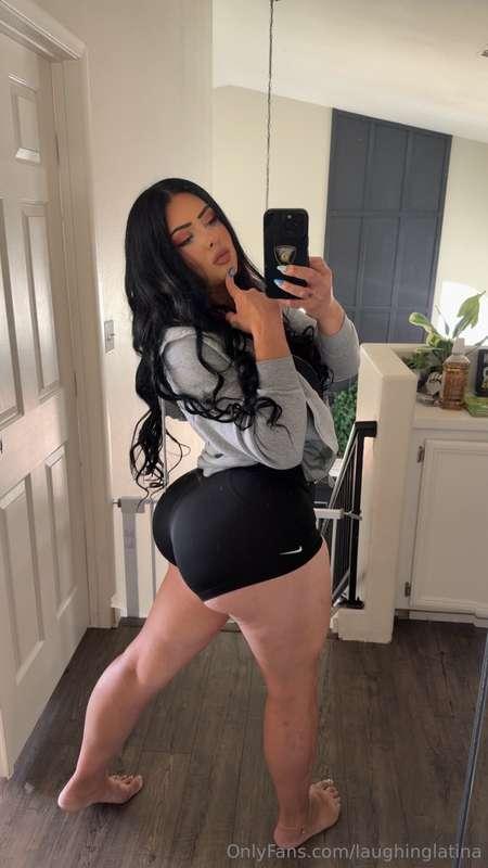 This sporty look? Just my casual domination attire, knees op..