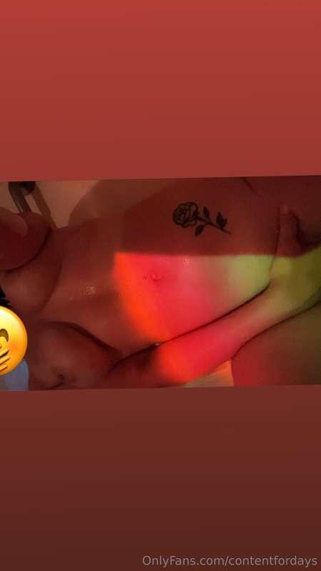 Posting videos on my VIP tonight, and it’s 50% off for the n..