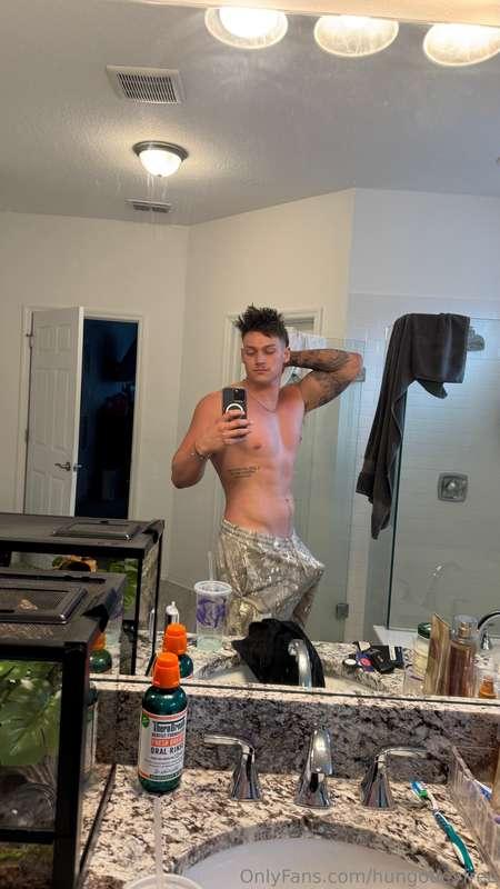 Mmm good morning I’m thinking we do a live Friday what do yo..