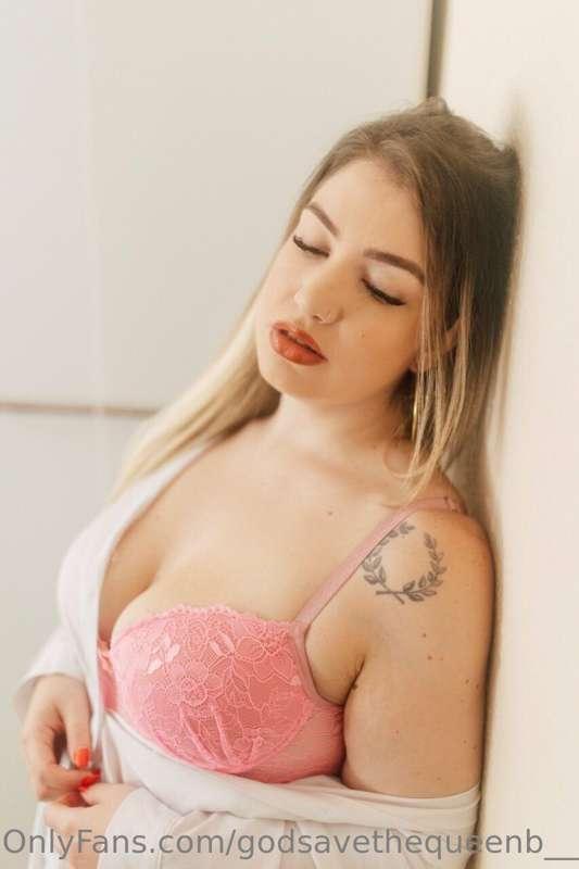 godsavethequeenb____ image #28