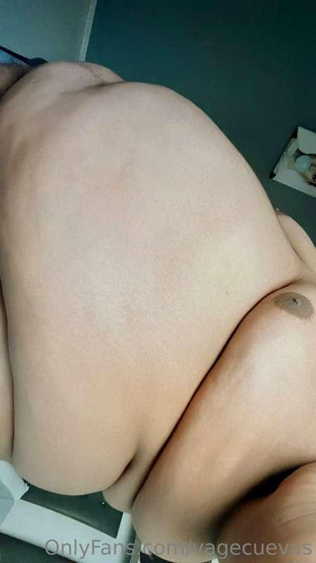 vagecuevas image #0