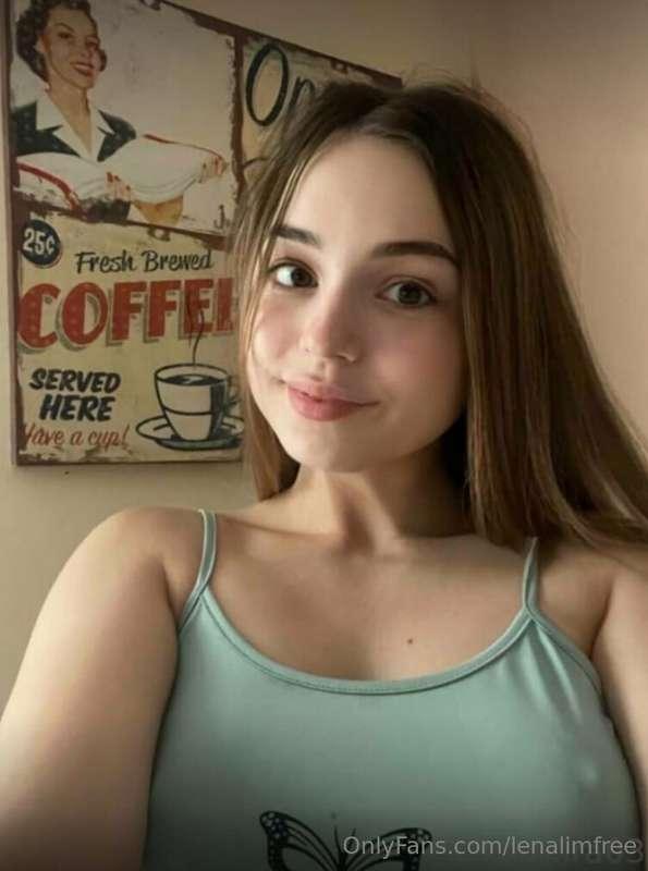 😇😍Help this girl  @tiny1_kira deal with loneliness today. @t..