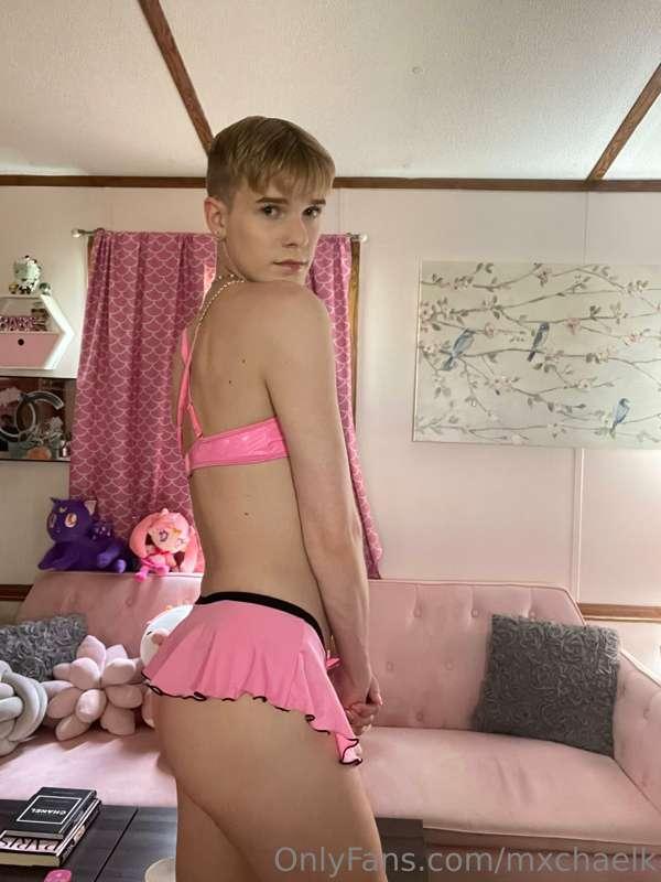 is this sexy? 🙈
