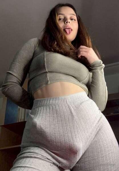 💖FREE SUBSCRIPTION ONLY TODAY @babekriss 💖She's so kinky for..