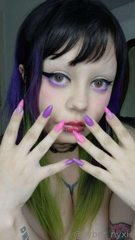 cyber_nyxie image #2