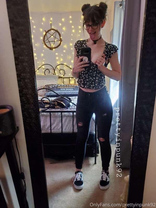 Outfit of the day 🖤