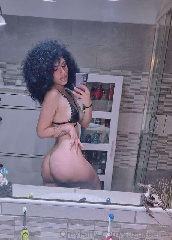 🍑✋️