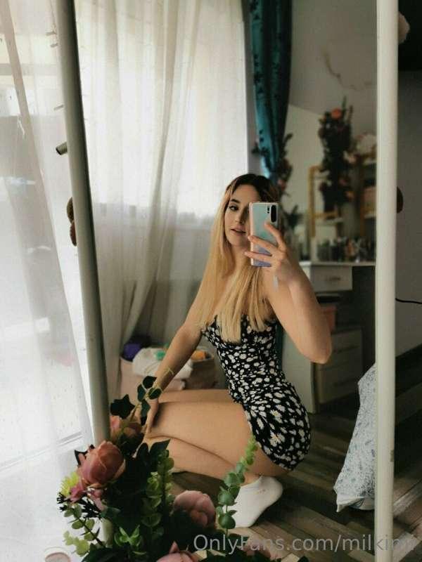Some sexy selfies from the first days of spring