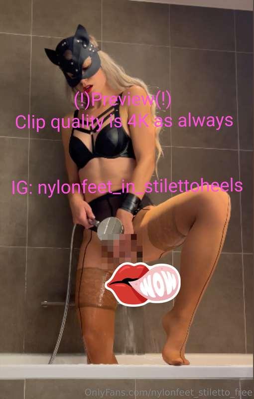 Cold wheater needs a hot relaxing showerWenn es draußen kalt..