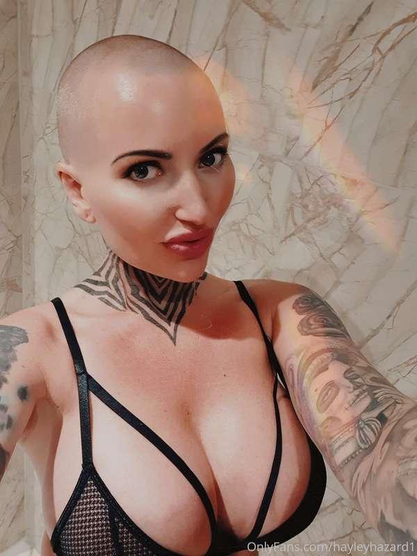 I need to shave my head....Will do and film it tmrw ❤