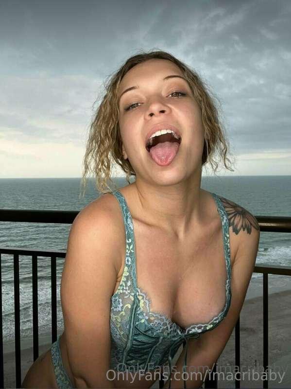like this post if you'd make me swallow your cum 🤤