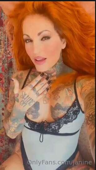 Wanna get wet with me today? 💦