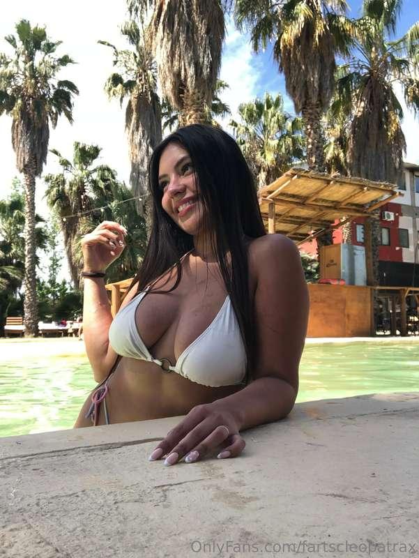 Hi baby ! I was on vacation. I'm back 🔥
