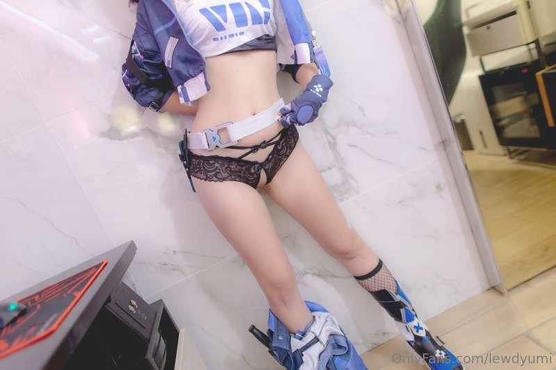lewdyumi image #37