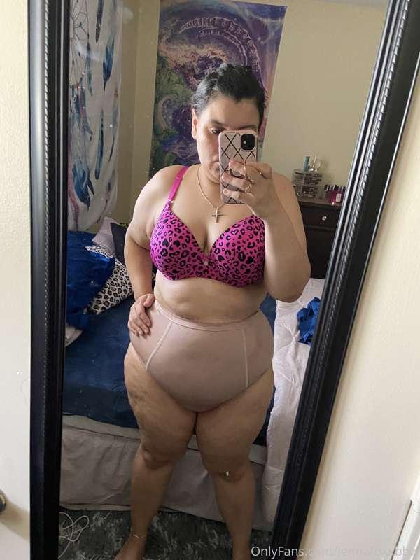 Look how tight and fat my pussy is! It gets so wet