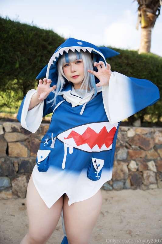 Beware of the Shark!!!!! Full HD set of Gawr Gura on my pAtr..