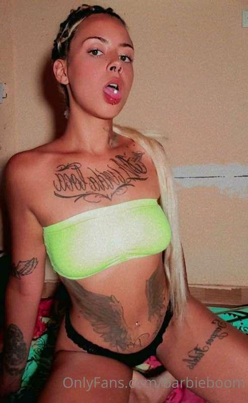 DICKRATE?? 🍌DM 🍌right now!! I NEED YOUR DICK….