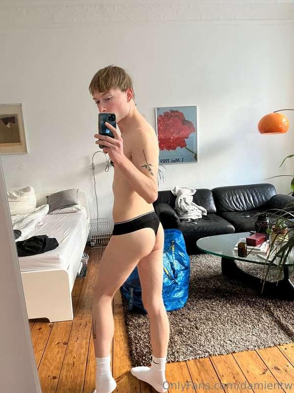 damientw image #0