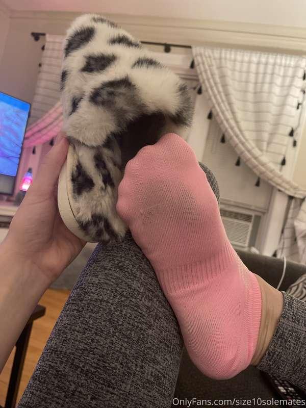 on an Avia socks wearing spree 💕 these spandexy socks make m..