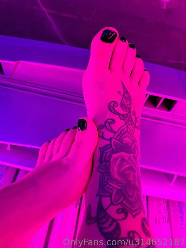 New pedi 🖤