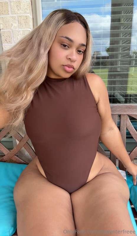 Come chat with me on my VIP @itswynter 💕I don’t chat here 🤭