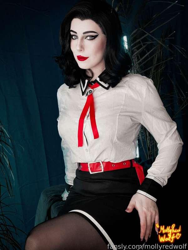 mollyredwolf image #14