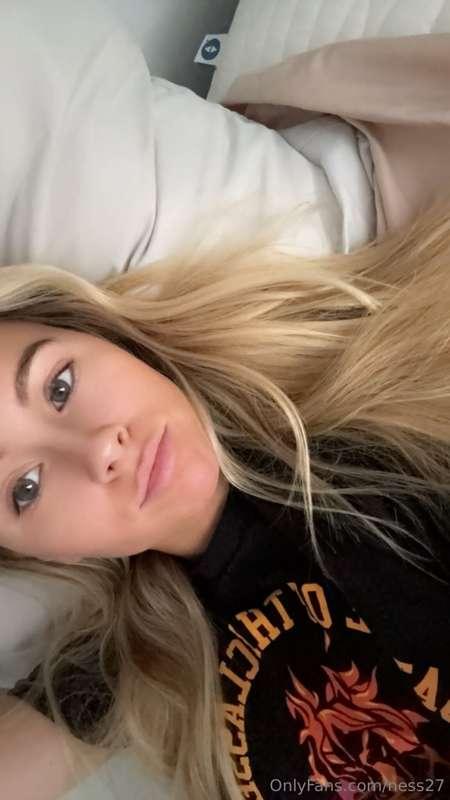 Cuddles? 🙈