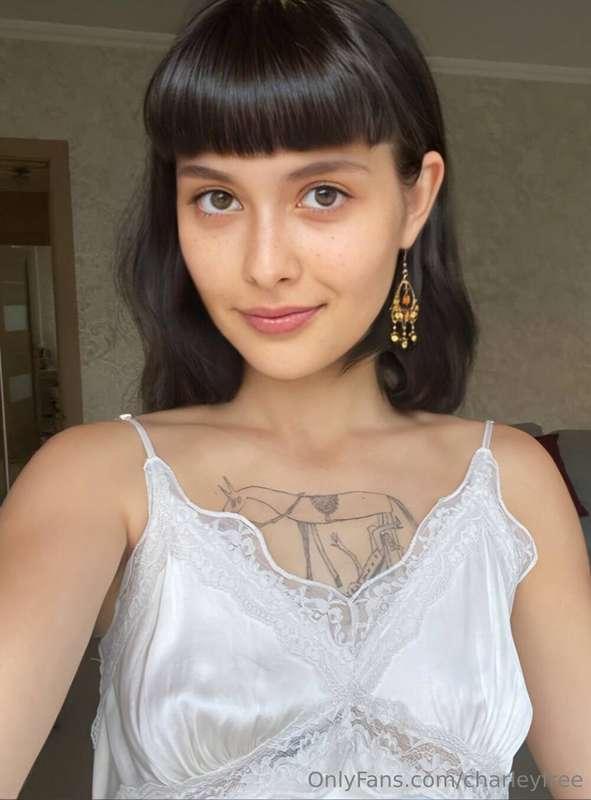 Little cutie @hristyna is 20 years just turned old🤤 She love..
