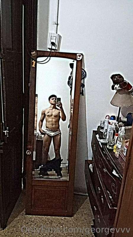Leave a ❤ if you think I look sexy