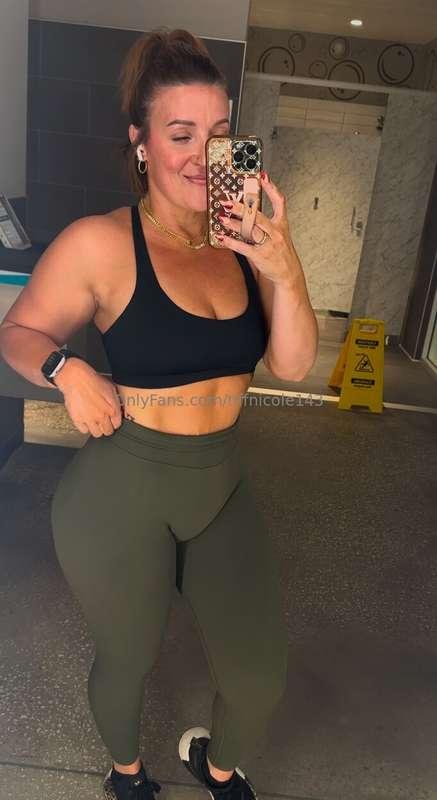 all about them gains 🖤