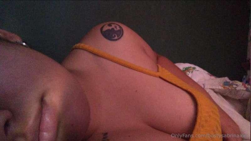 🧚‍♀ @redcurvyy 🧚‍♀ 🟢SUSCRIPTION FREE🟢🌸 NUD3S🌸SEXTING🌸FEET🌸CU..