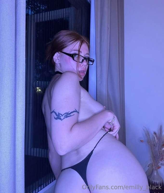 ## 🔞💦Only 18+ @stacyxspicyThis pretty girl @stacyxspicy Like..