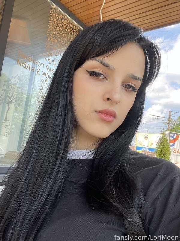 do I make you shiver when you look me in the eyes?





#brunette #teen #mistress #goddess #findom #paypig #femdom #domme #selfie 