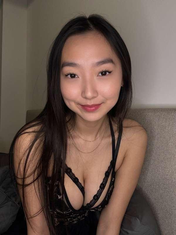 do you like when I'm up close? 🙈