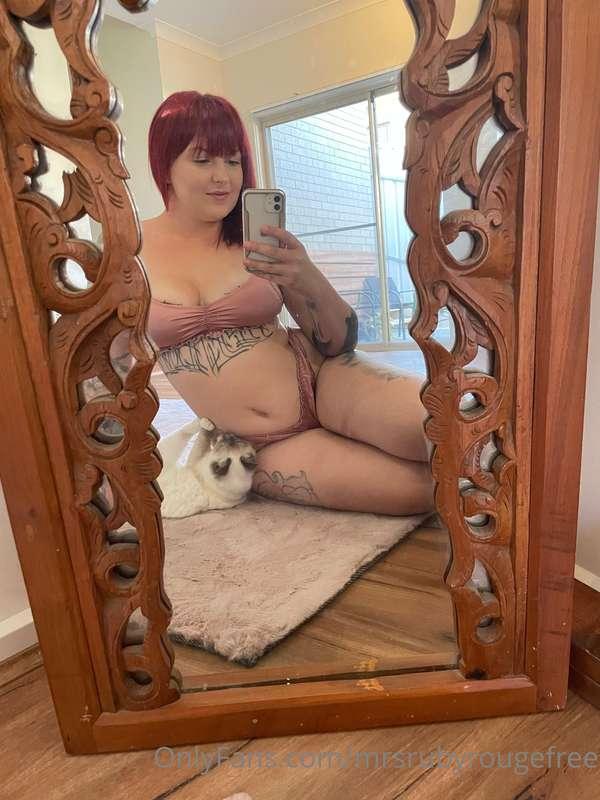 I love my smut mirror, mila goes alright too 😛