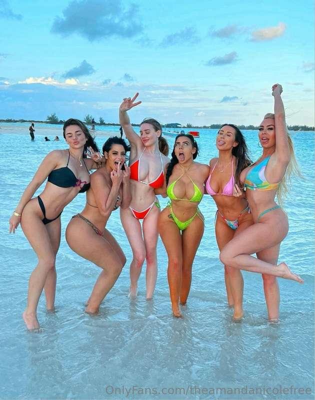 ### Wet n Wild! 💦 😜