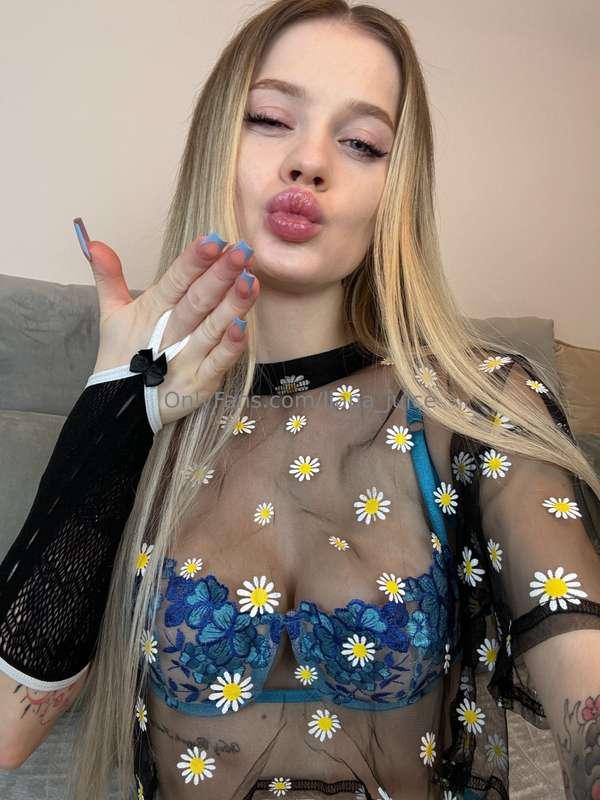 Today is the 8th of March! 🌸 It's a day when I want to feel ..