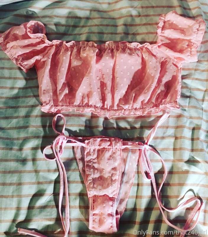So excited for these 2 new outfits!! Hope y’all will be too ..