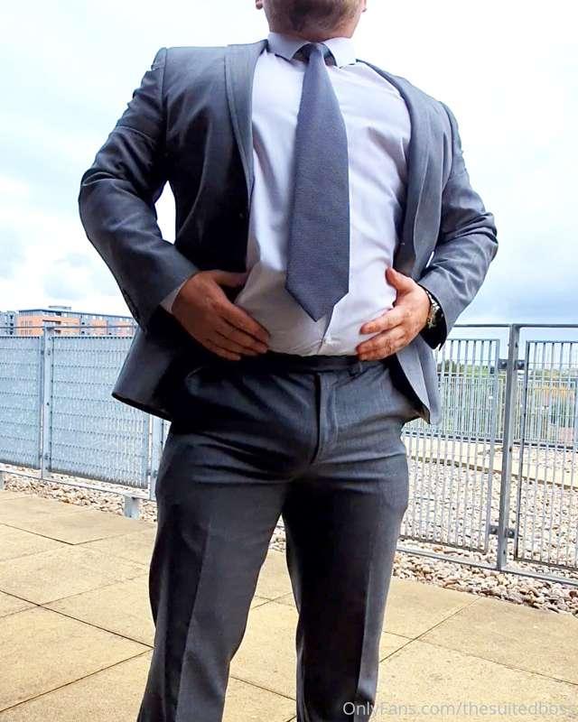 thesuitedboss image #7