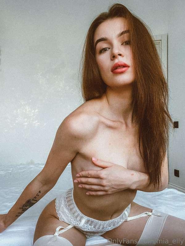 @molly_jeann
my sexy gf just joined onlyfans, go to support ..