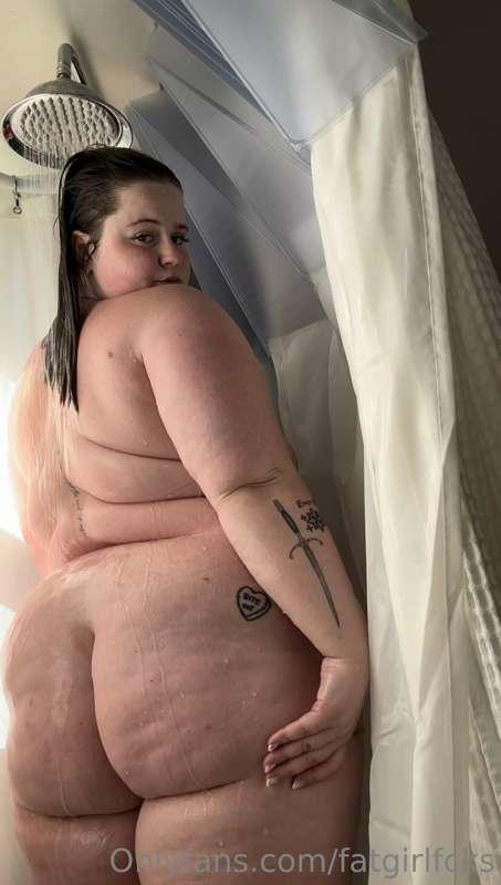 fatgirlfcks image #2