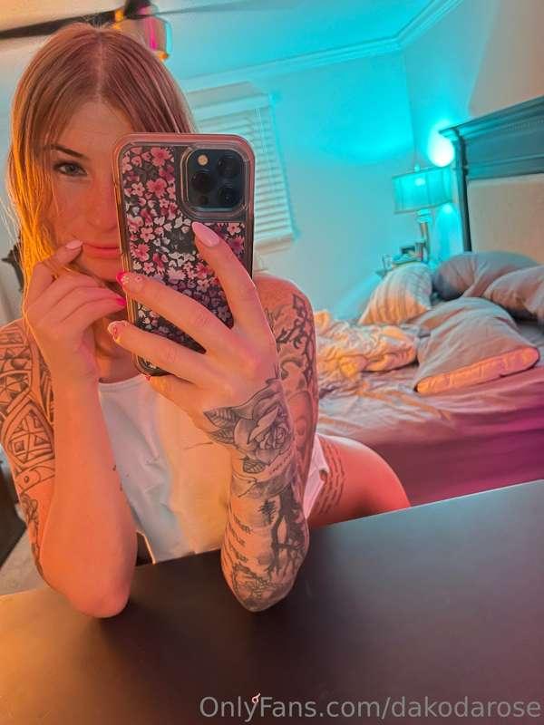 Excuse the mess, but I’m feeling seductive 😈😝